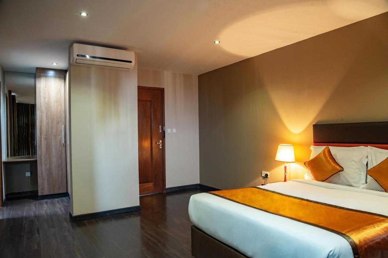 Tagore Apartments Καμπάλα Εξωτερικό φωτογραφία