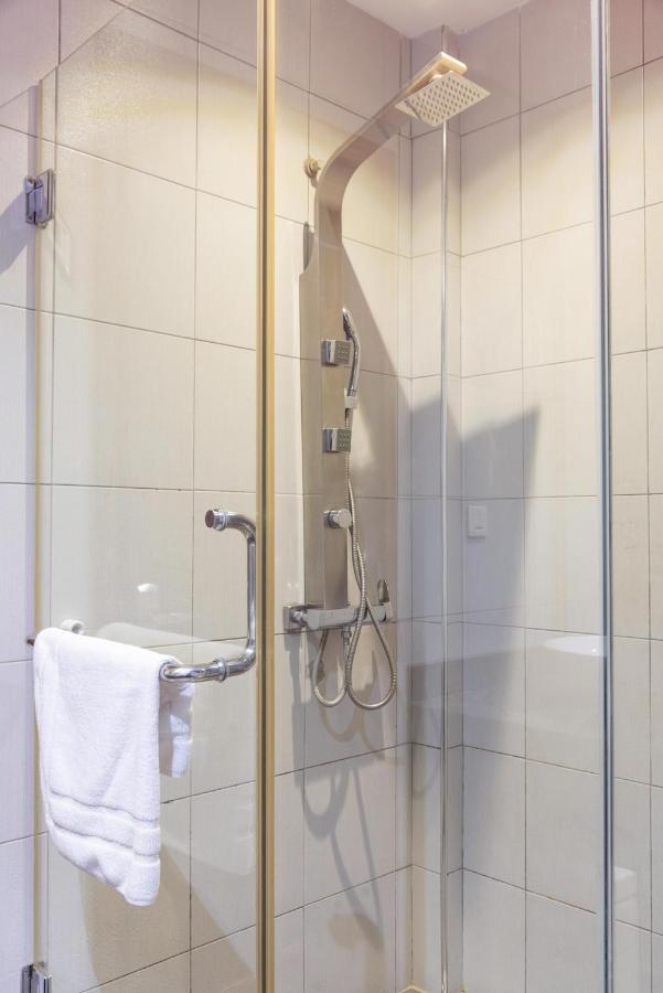 Tagore Apartments Καμπάλα Εξωτερικό φωτογραφία