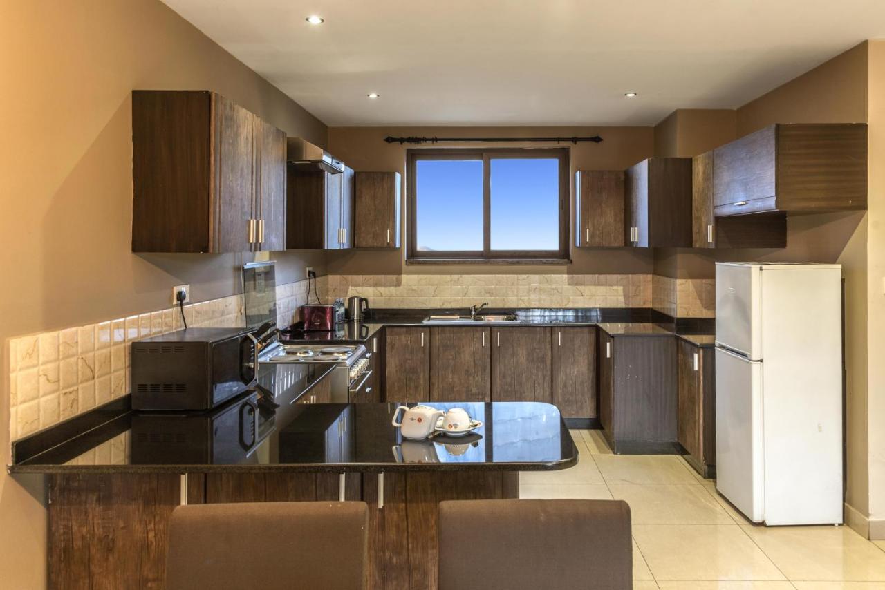Tagore Apartments Καμπάλα Εξωτερικό φωτογραφία